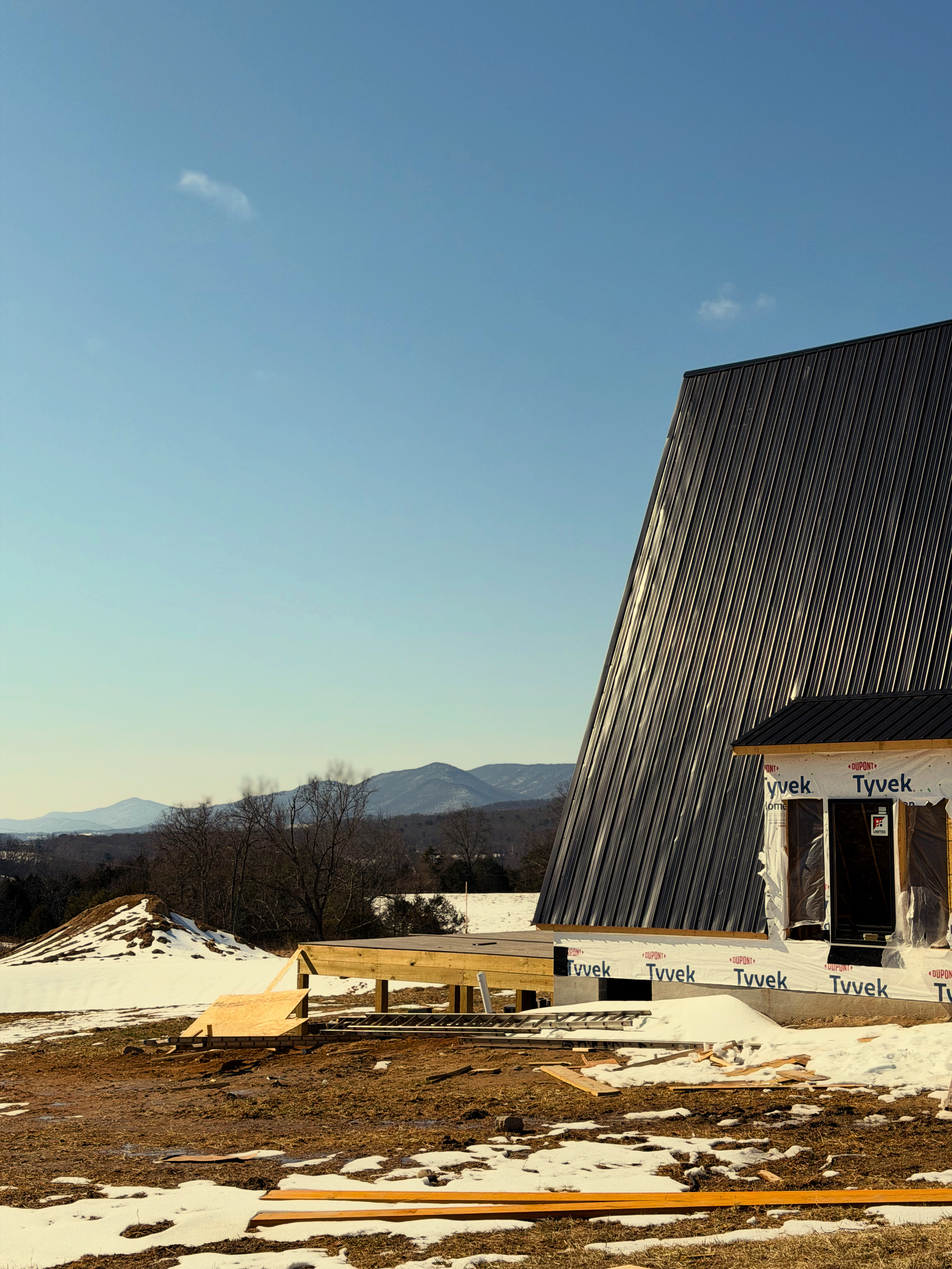 A-frame window wall detail
